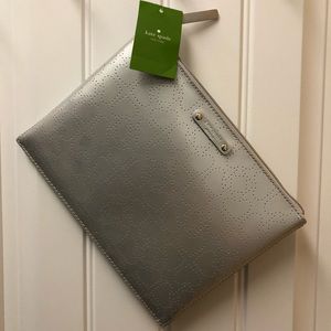 Kate Spade | NWT Silver Embossed NY Metro Clutch